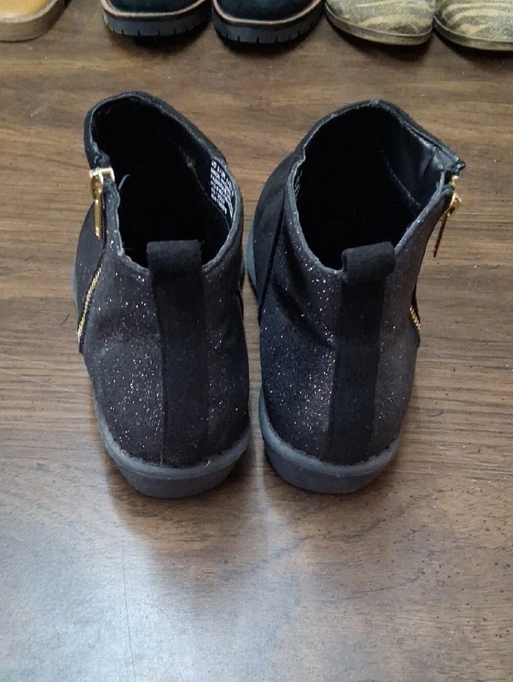 fabkids Black Suede-Look Kids Ankle Boots with Gold Zipper